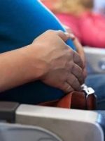 Можно ли беременным летать на самолете, и когда это делать категорически нельзя?