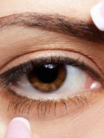 Увлажняющие капли для глаз – рейтинг лучших препаратов
