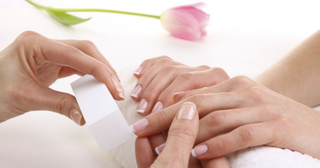 Sealing nails - 6 affordable and effective ways