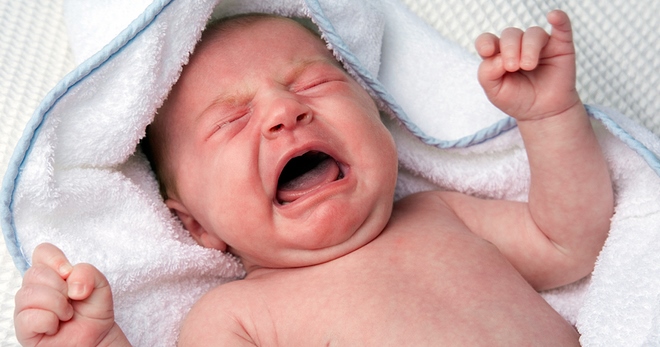 Кишечные колики у новорожденных и детей первого года жизни