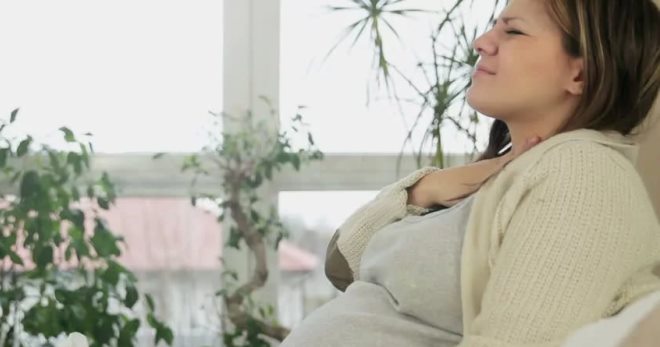 Тонзиллит при беременности – чем опасна болезнь, и как избежать осложнений?