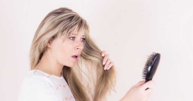 Выпадают волосы – что делать, как остановить алопецию с помощью лучших средств?