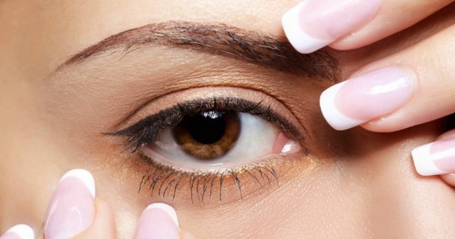 Увлажняющие капли для глаз – рейтинг лучших препаратов