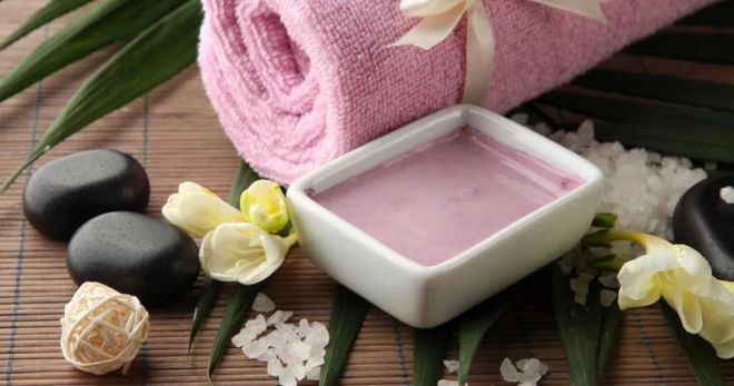 Розовая глина – состав, свойства, для какого типа кожи подходит?