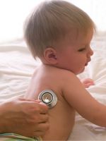 Кашель у грудного ребенка без температуры – чем лечить?