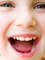 Запах ацетона изо рта у ребенка - причины