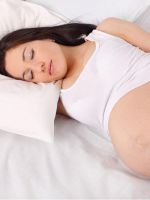 Поза для сна во время беременности