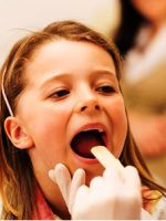 Как лечить тонзиллит у детей?