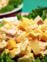Классический салат «Курица с ананасом» - рецепт