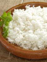 Как сварить рассыпчатый рис на гарнир?