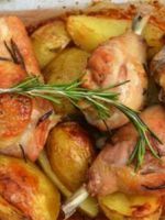 Курица с картошкой - лучшие рецепты для домашнего обеда и торжества