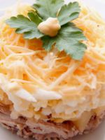 Салат с сыром - лучшие сочетания для вкусной закуски на каждый день