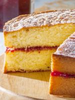 Постный бисквит - простые и вкусные рецепты пышного коржа для торта