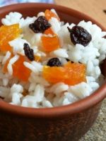Рисовая каша с изюмом - лучшие способы разнообразия простого блюда