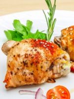 Куриные бедра в мультиварке – вкусные и простые рецепты сытных блюд