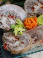 Рулет из свиной рульки – восхитительное блюдо с богатым выбором начинок