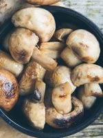 Как приготовить грибы для вкусного обеда или праздничного ужина?