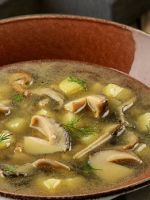 Грибной суп из шампиньонов с картофелем - сытное наваристое блюдо на каждый день