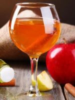 Как сделать вино из яблок по простым и понятным рецептам?