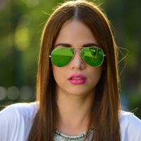 Зеленые очки - стильный, модный аксессуар