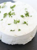 Сыр из молока в домашних условиях - самые простые рецепты!