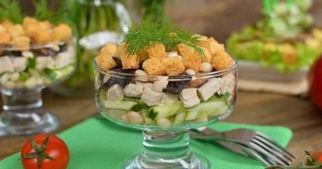 Салат с фасолью и курицей - интересные идеи приготовления для праздничного и повседневного меню