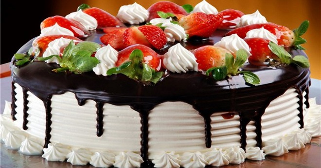 Торт с клубникой - самые вкусные рецепты ягодной выпечки
