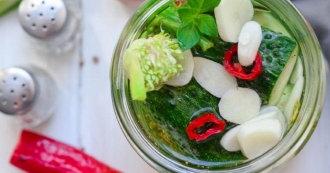 Салат из огурцов на зиму - лучшие рецепты вкусной консервированной закуски