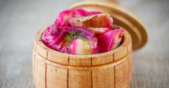 Маринованная капуста со свеклой - самые вкусные рецепты быстрого приготовления