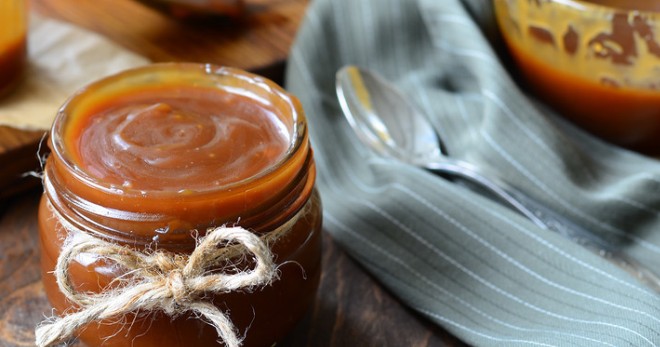 Карамельный соус - вкусные рецепты оригинального дополнения для любого десерта