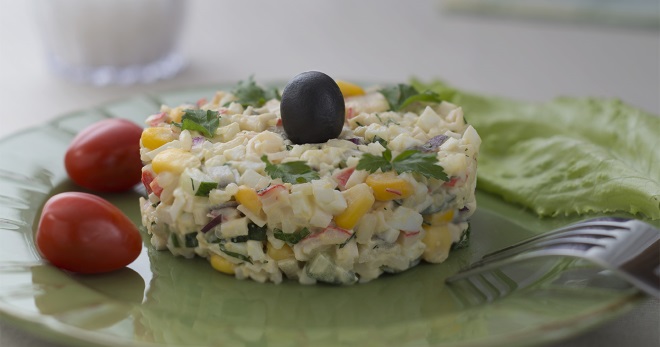 Крабовый салат без риса - простые и вкусные рецепты закуски на каждый день