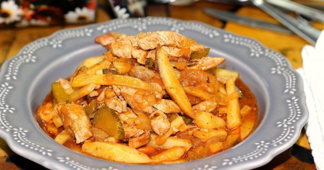 Азу из свинины - самые вкусные рецепты татарского блюда