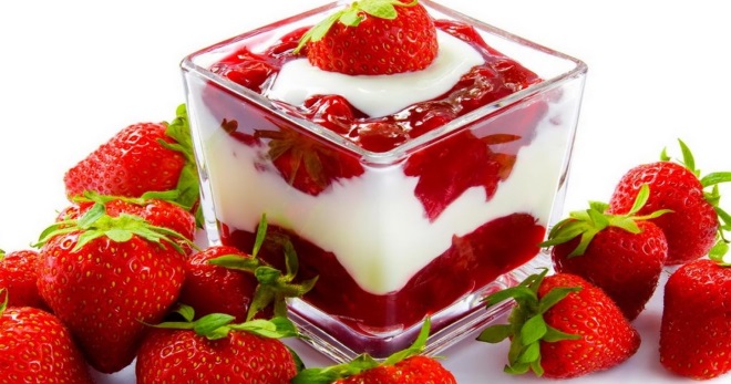 Десерт из клубники - самые вкусные и оригинальные рецепты сладких угощений