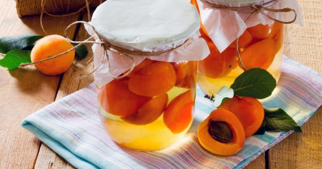Компот из абрикосов на зиму - простой рецепт вкуснейшего напитка для всей семьи