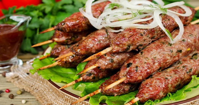 Люля-кебаб на мангале – рецепты вкуснейшего блюда для пикника