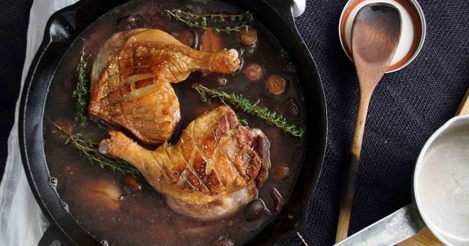 Тушеная утка - вкусные рецепты для праздничного и домашнего обеда