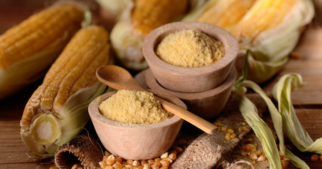 Кукурузная мука - польза, вред и лучшие способы применения в разных блюдах