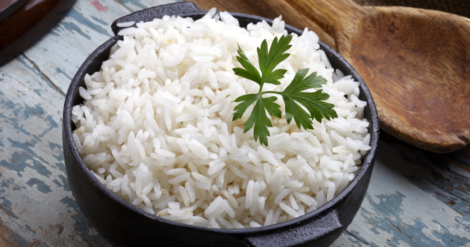 Рассыпчатый рис на сковороде - вкусные и новые рецепты простой еды
