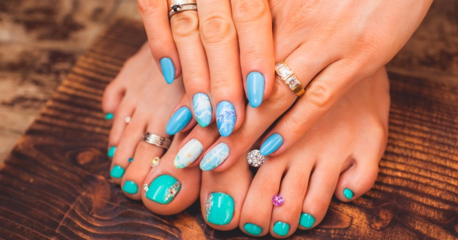 Manicure and pedicure for summer 2022 - stylish ideas for bright nail designs