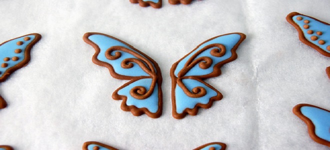 Бабочки из айсинга