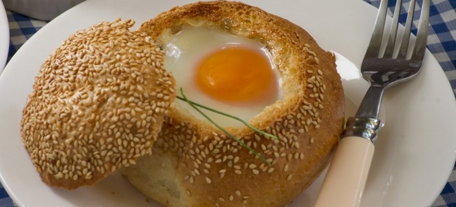 бутерброд с яйцом в микроволновке