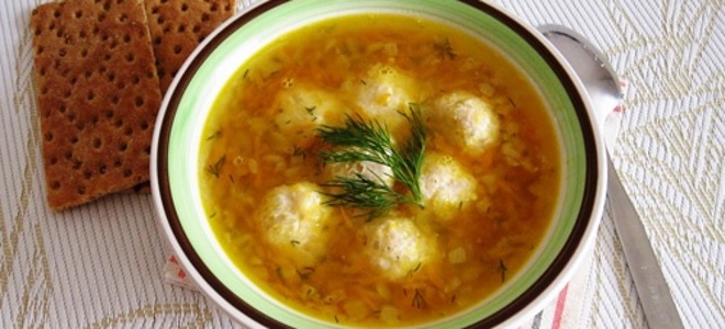 гороховый суп с фрикадельками