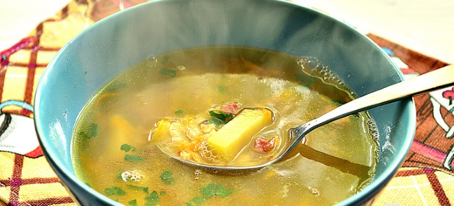 гороховый суп с копченой колбасой