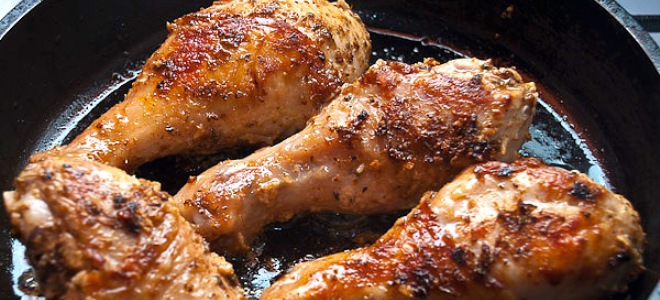 Как пожарить голень курицы на сковороде