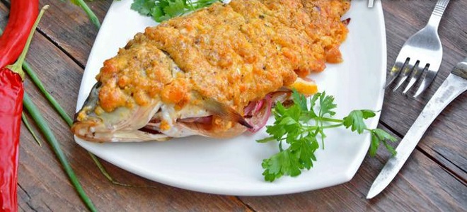Рыба запеченная с картошкой и овощами в духовке рецепт с фото