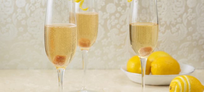 коктейль с лимончелло и шампанским