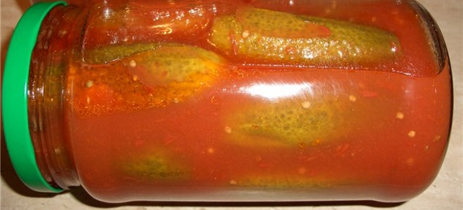 огурцы и помидоры в томатном соке