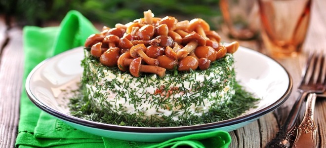 постный праздничный салат с грибами