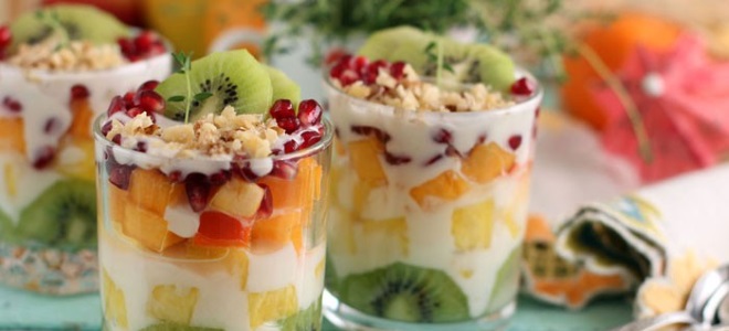 рецепт фруктового салата с йогуртом для детей