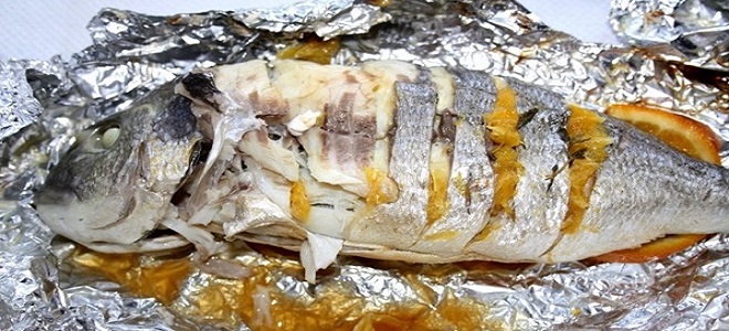 Рыба в фольге на мангале